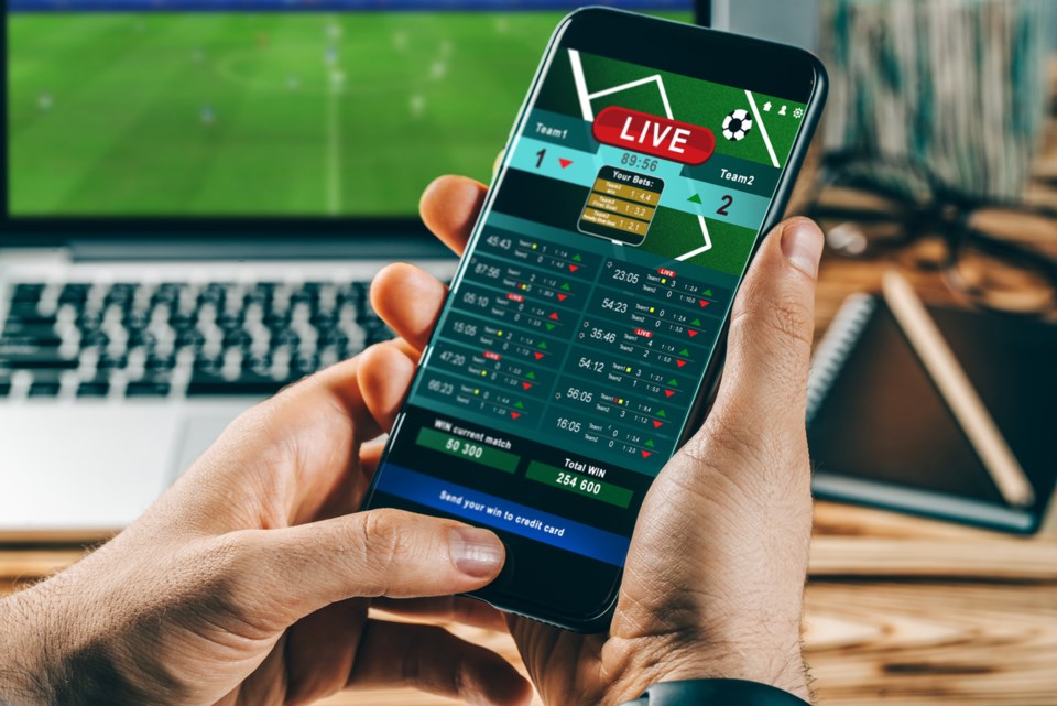Best online casinos for low 8